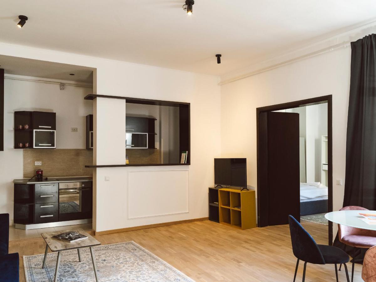 Gala Apartment Athenaeum - Amazing Arhitecture Bukarest Eksteriør billede